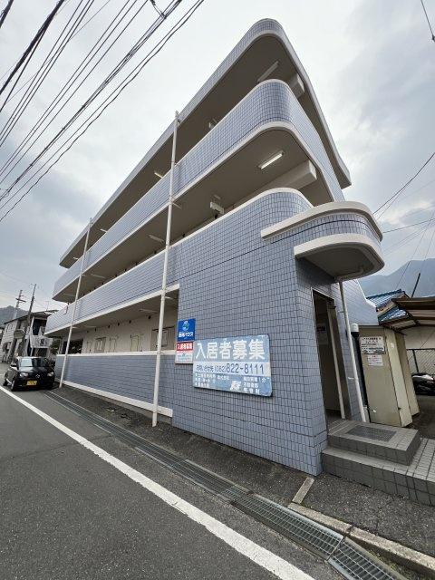 平岩ビル