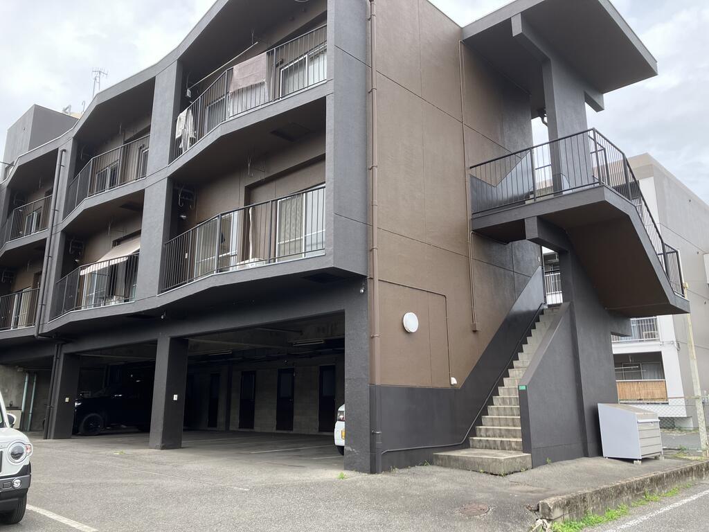 エスタス川口
