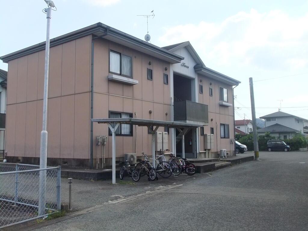 ファミール壱番館
