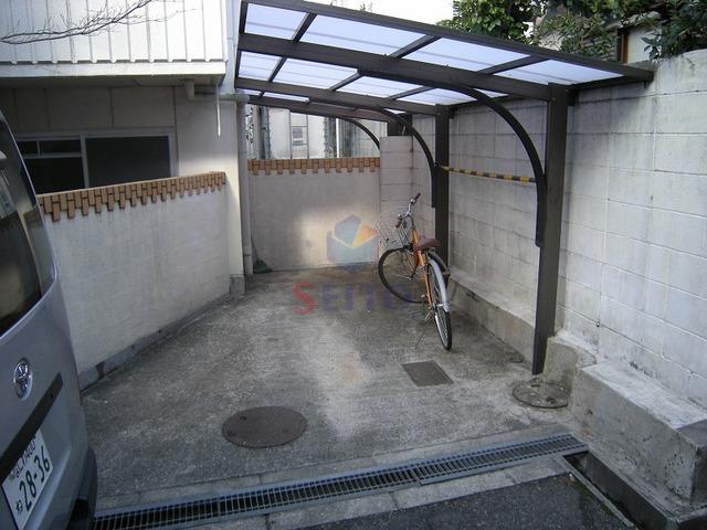 ハイツ蛍池