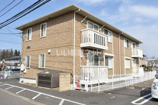 MOMO HOUSE II