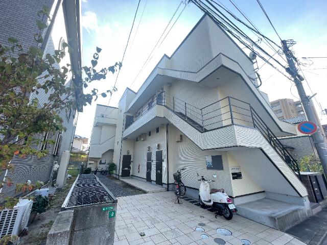 シュプリームメゾンB
