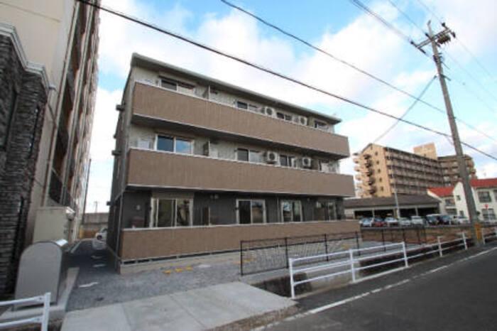 ＪＲ宇野線 備前西市駅 徒歩7分 3階建 築12年