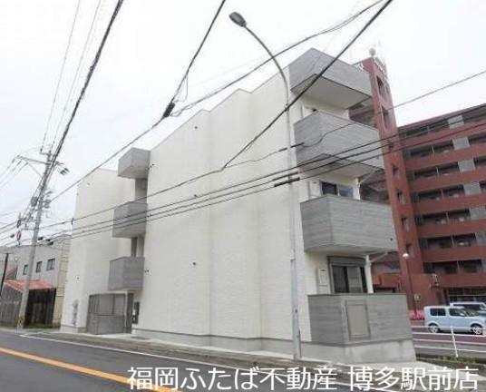 プレチサメンテ今宿駅前