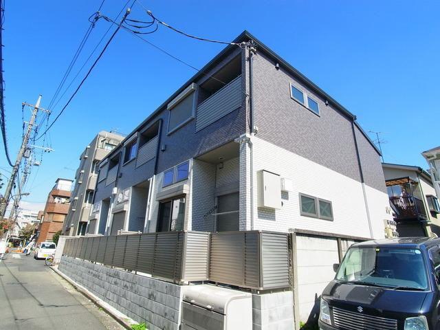 パトリア