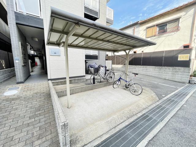 レオパレスル コントワールVI