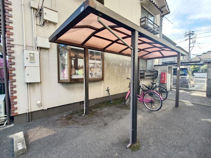 ガーデン茶山 B棟