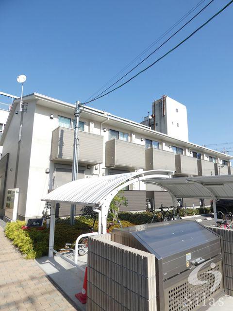 アクシア