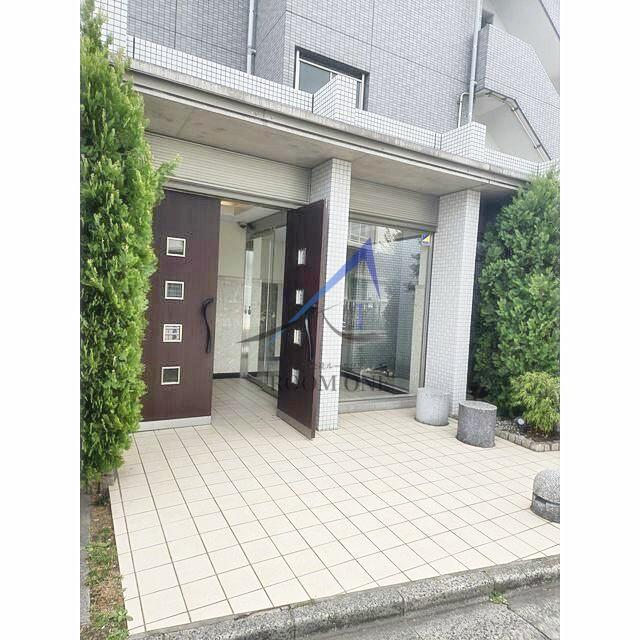 スコラタワー