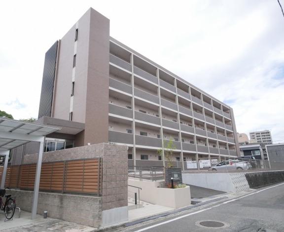西鉄天神大牟田線 雑餉隈駅 徒歩4分 5階建 築9年