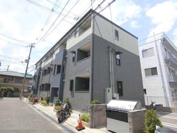 阪急京都線 茨木市駅 徒歩9分 3階建 築11年