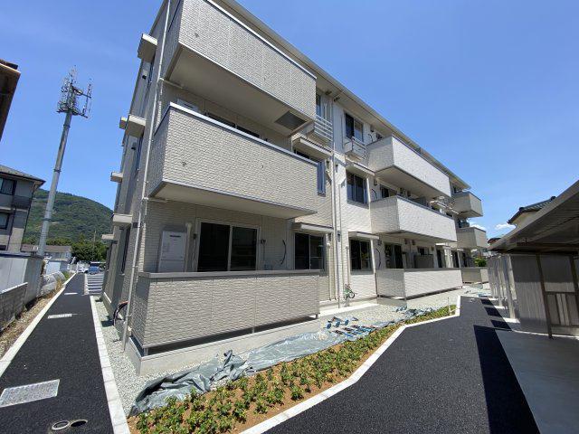 ヒルズ石和 B棟(2LDK/3階)