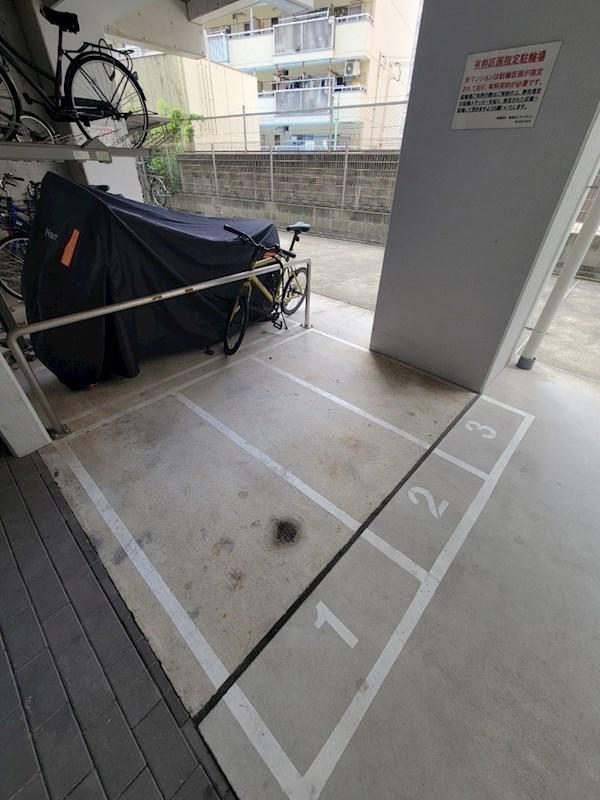 ライブガーデン新大阪