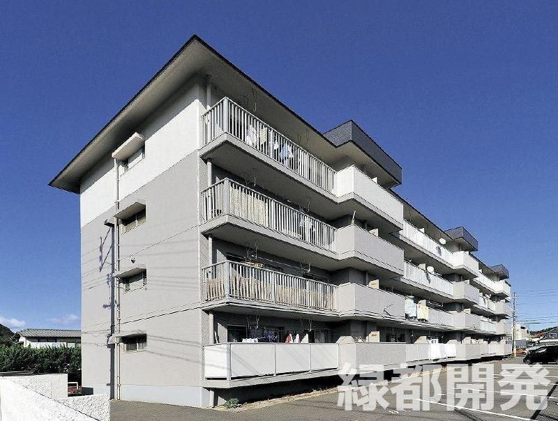 かみのマンション(3DK/1階)