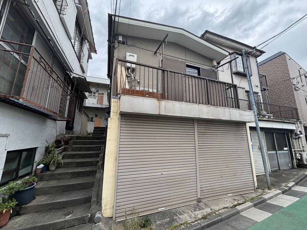 コーポシュンラク