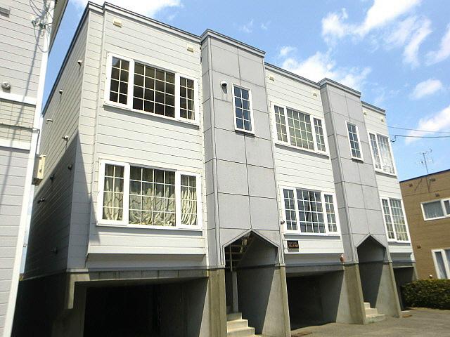 パレス平岡(1LDK/2階)