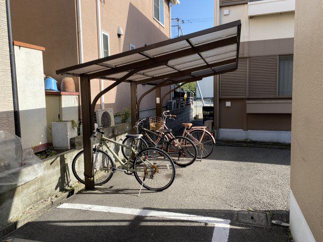 クラウディア思案橋