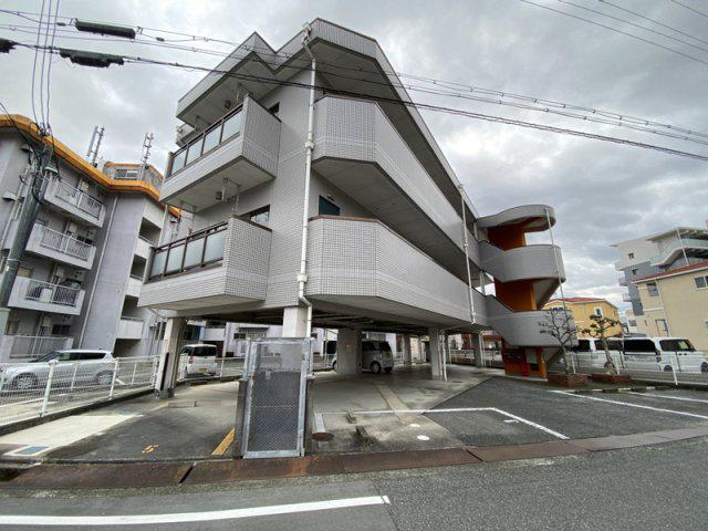 ハイツ日山