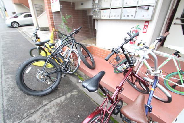 萱場プラザ