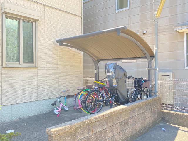 パインクレスト八熊