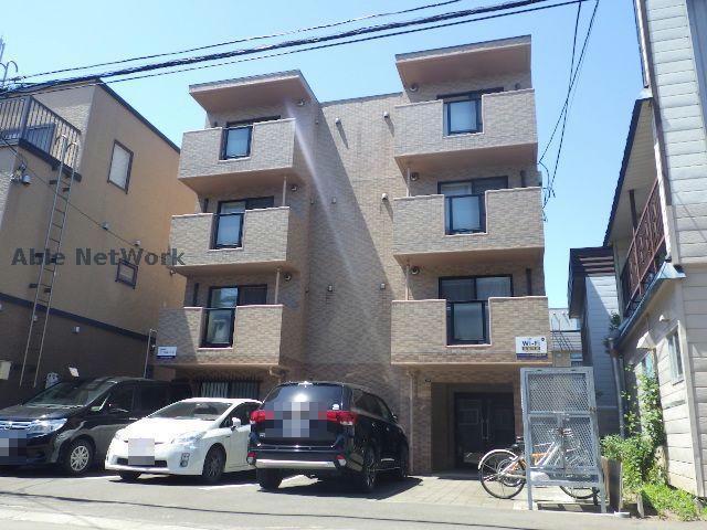 ラッフルズコート