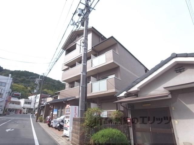 エリーフラッツ嵐山