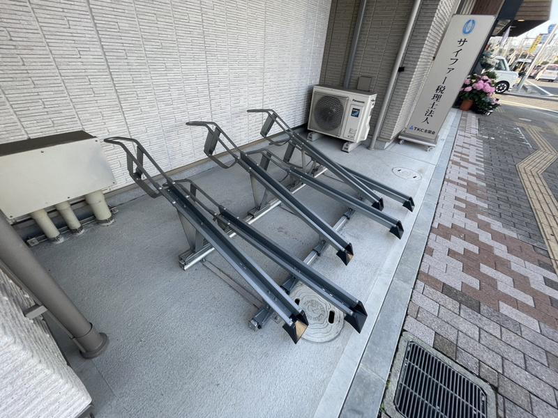 シャーメゾン坂田町