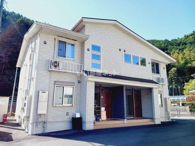 プラシード柚木 B棟