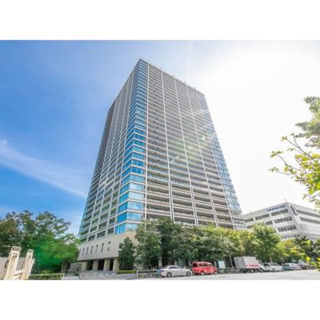 GLOBAL FRONT TOWER