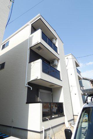 DERNIER MAISON BO