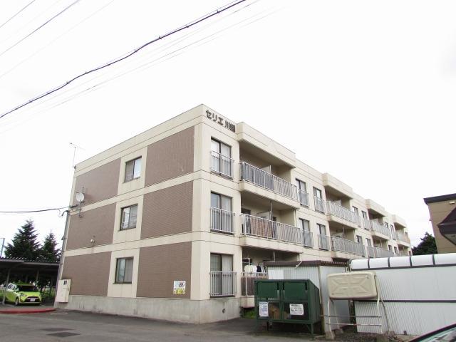 セリエ川端