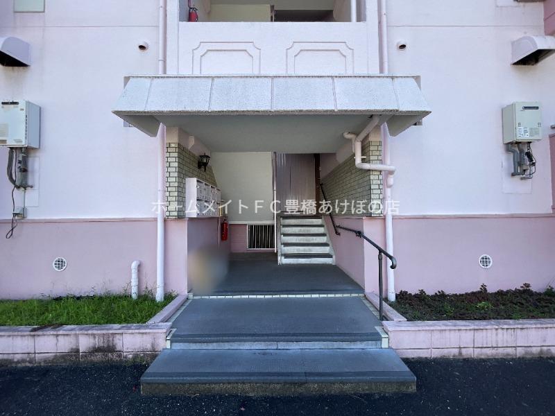 ベルシティ柱