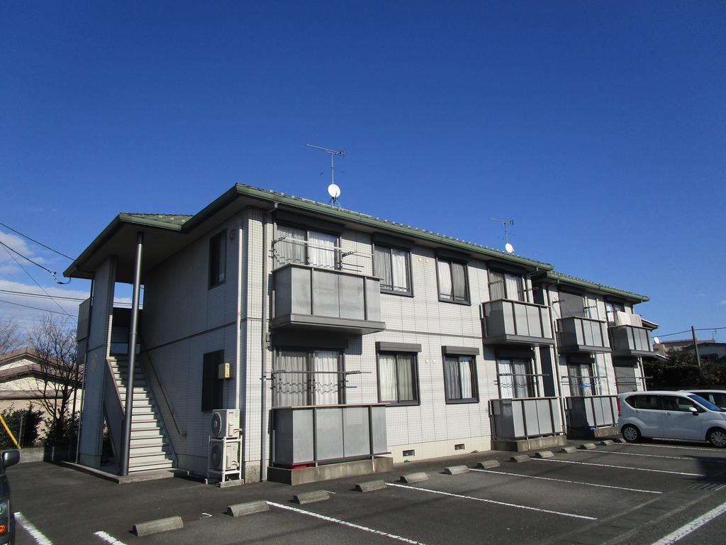 群馬県伊勢崎市 2階建 築23年