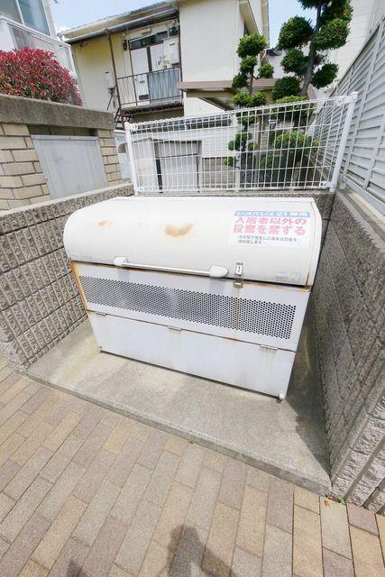 レオパレスルミエール 33070