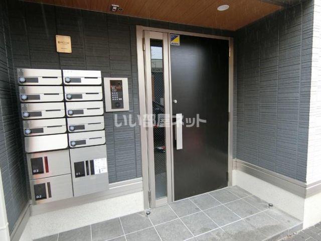 DーROOM二軒茶屋T T
