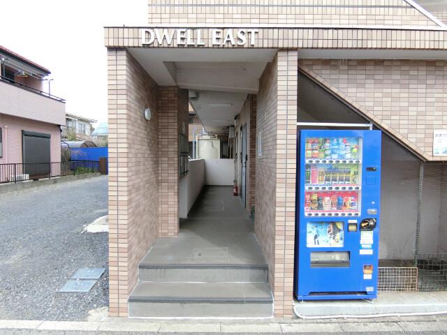 ドゥエルイースト