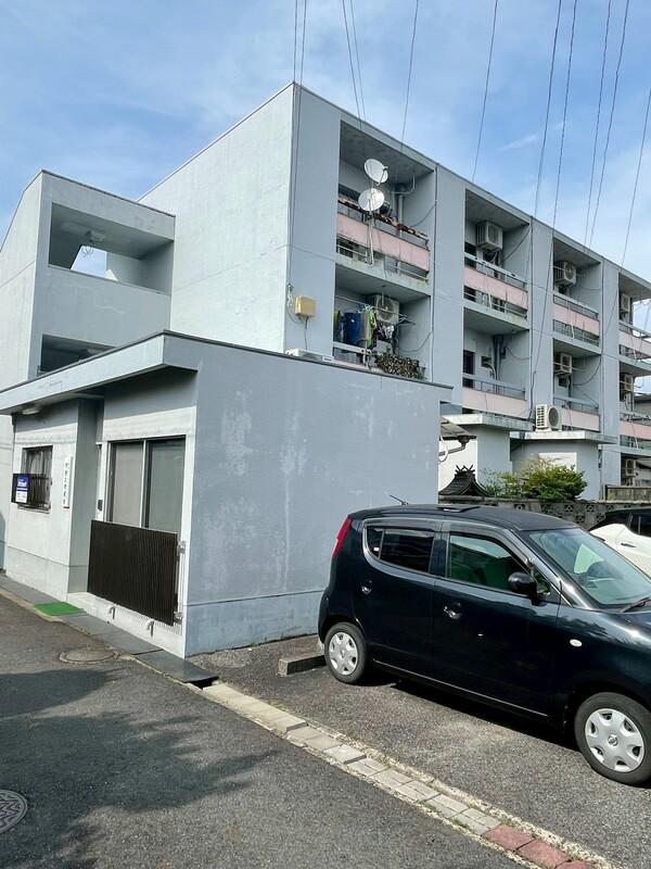 京阪石山坂本線 近江神宮前駅 徒歩5分 3階建 築56年