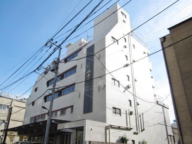 メゾンタハラ
