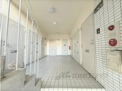 シティパレス学園前PART-1(2DK/4階)の外観写真