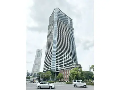 ザタワー横浜北仲(2LDK/56階)の外観写真