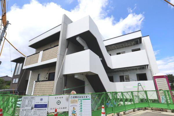 JOY TERRACE SENGAWA