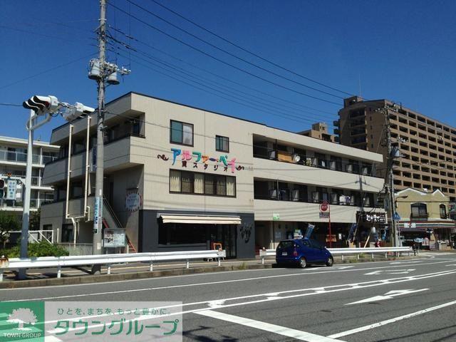ＪＲ総武線 幕張駅 徒歩10分 3階建 築32年