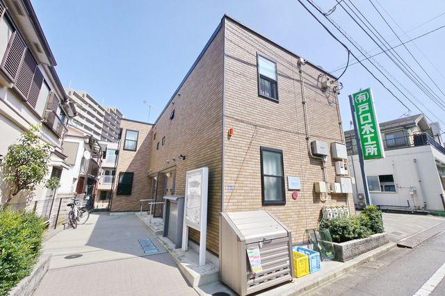 レオネクストアコラート