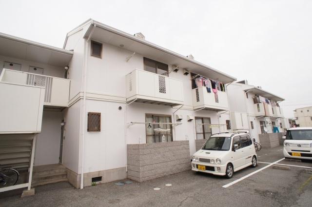 ホワイトヴィラ2番館