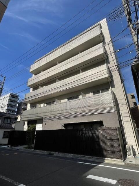 THE HOUSE T.Y.M
