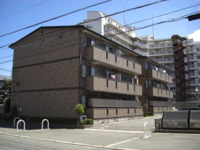 フラワーメゾン A棟B棟