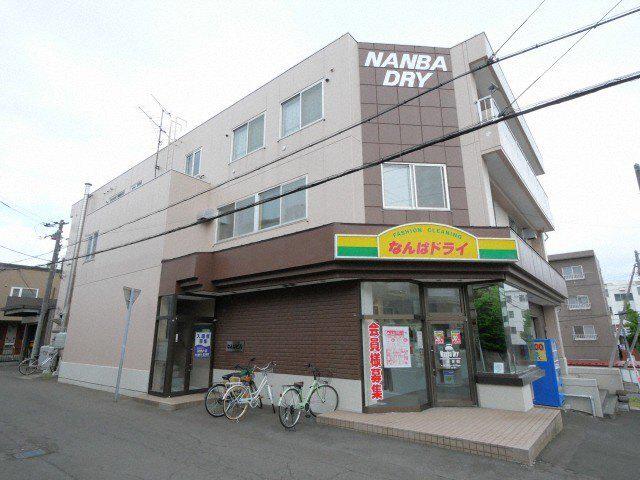 なんばビル(3LDK/2階)
