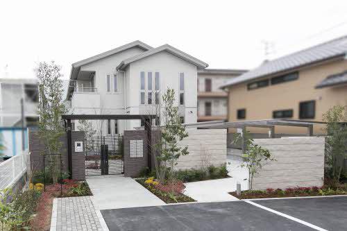 シャーメゾン鮎川
