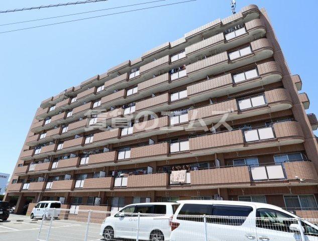 ファミール那珂