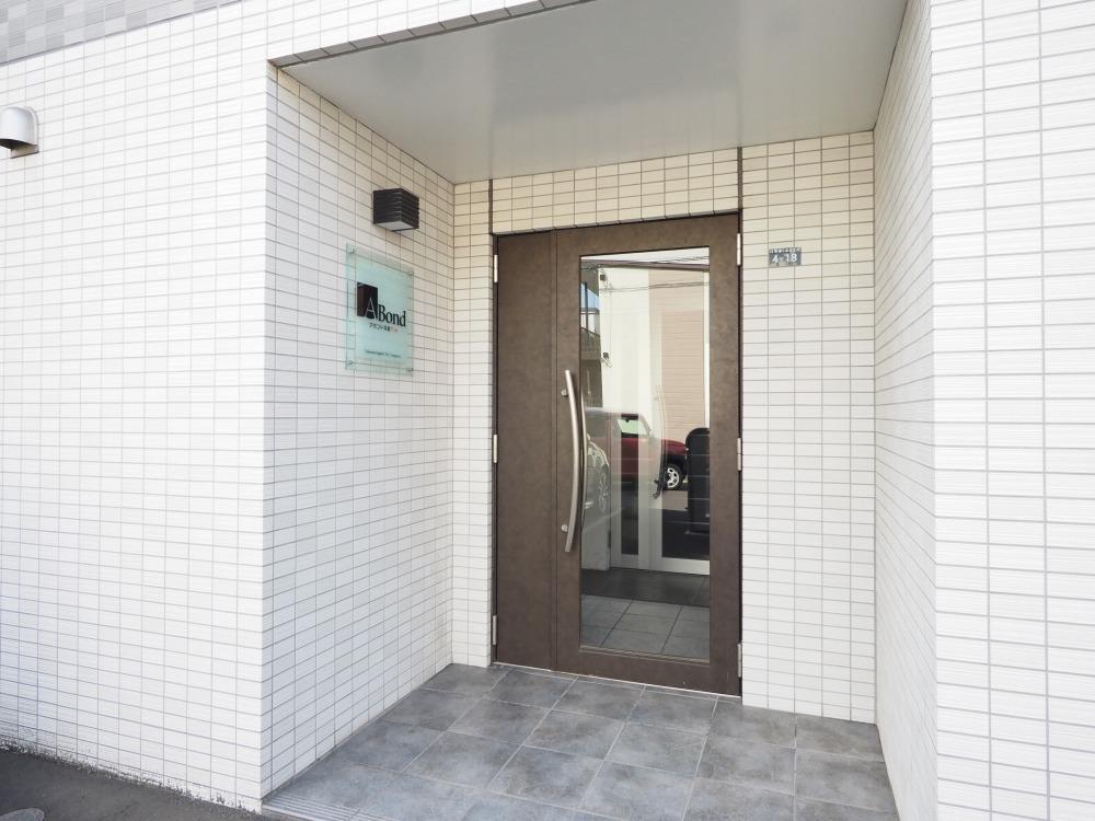 A BOND月寒T・H